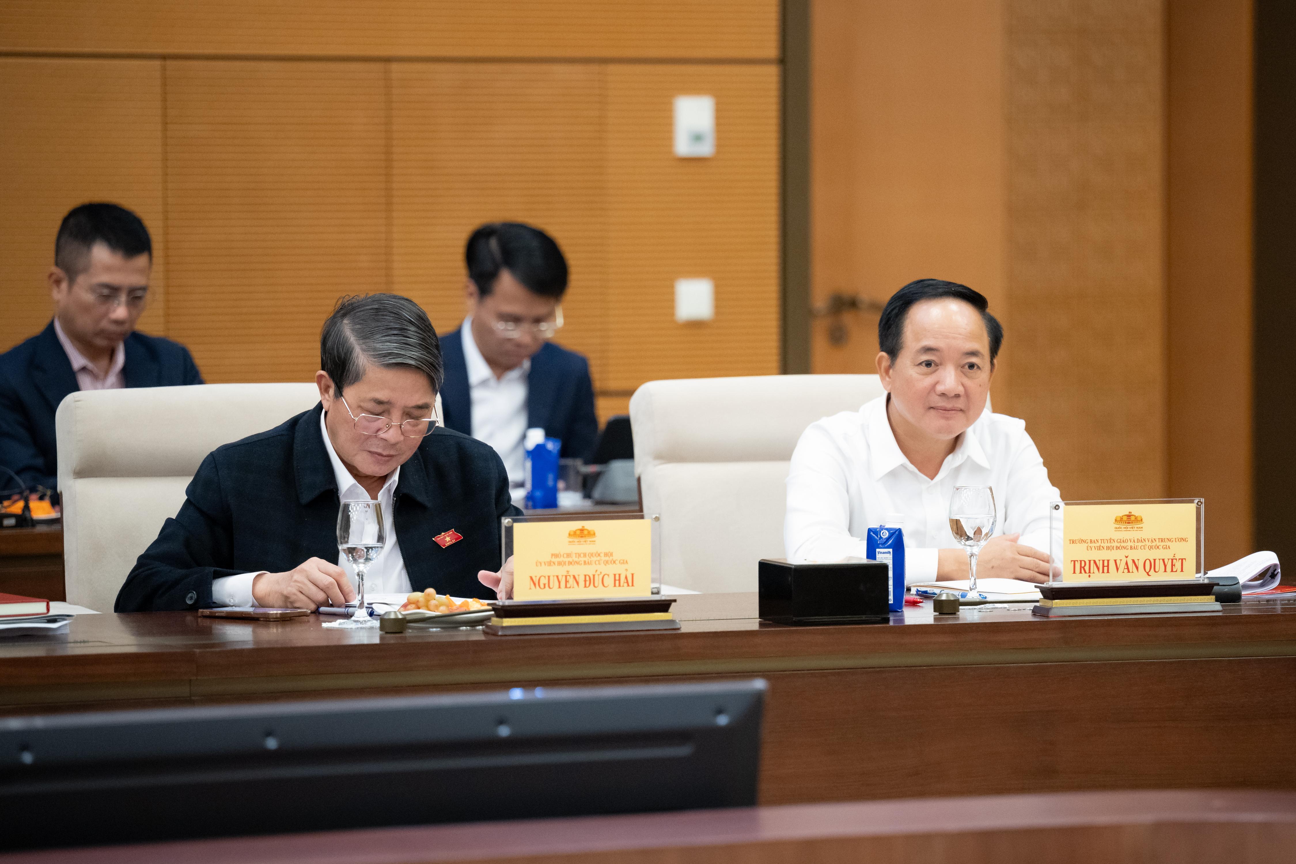 202511101821066933_Z81_8688