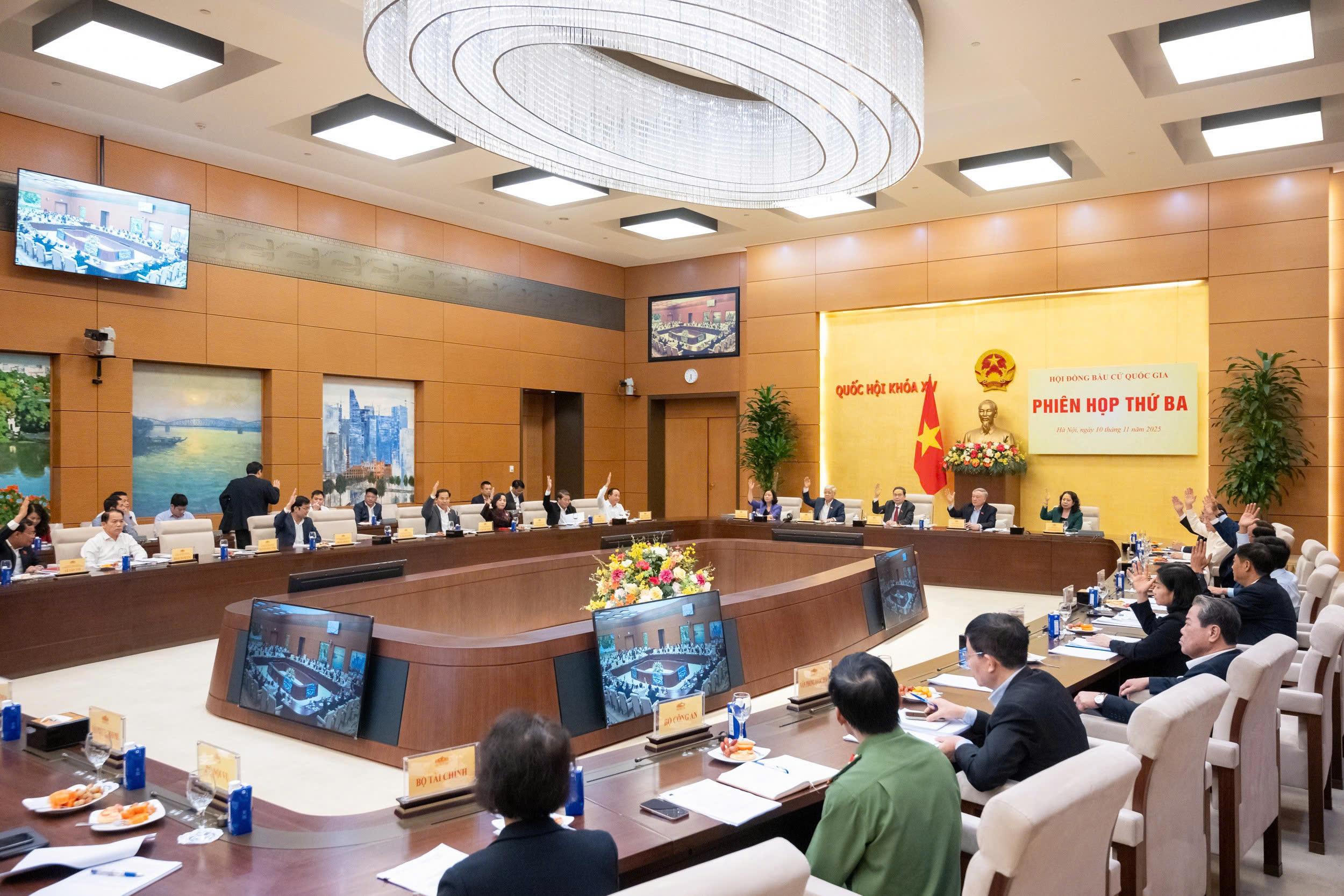 202511101824548576_z7209421723852_7d5365fbc2f59ec127c046205ac273da