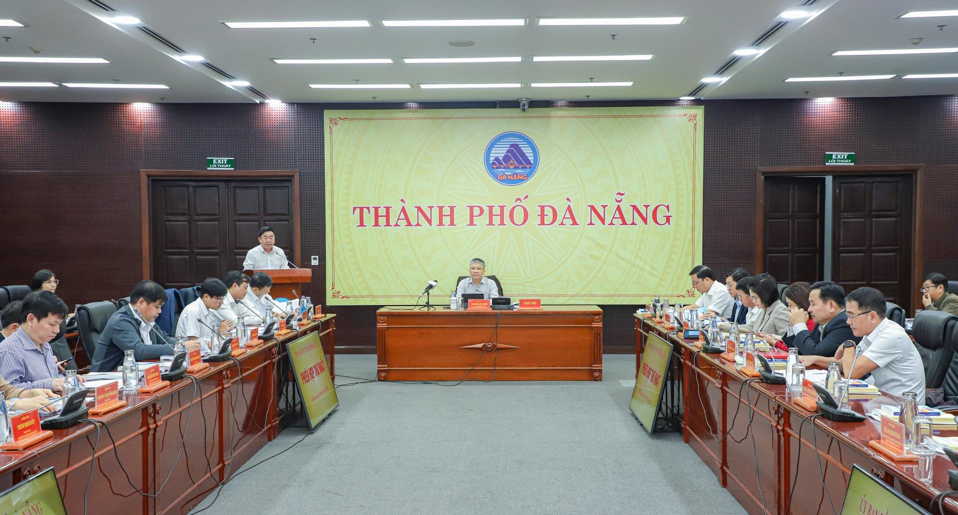 Quang cảnh phiên họp. Ảnh: NGỌC PHÚ